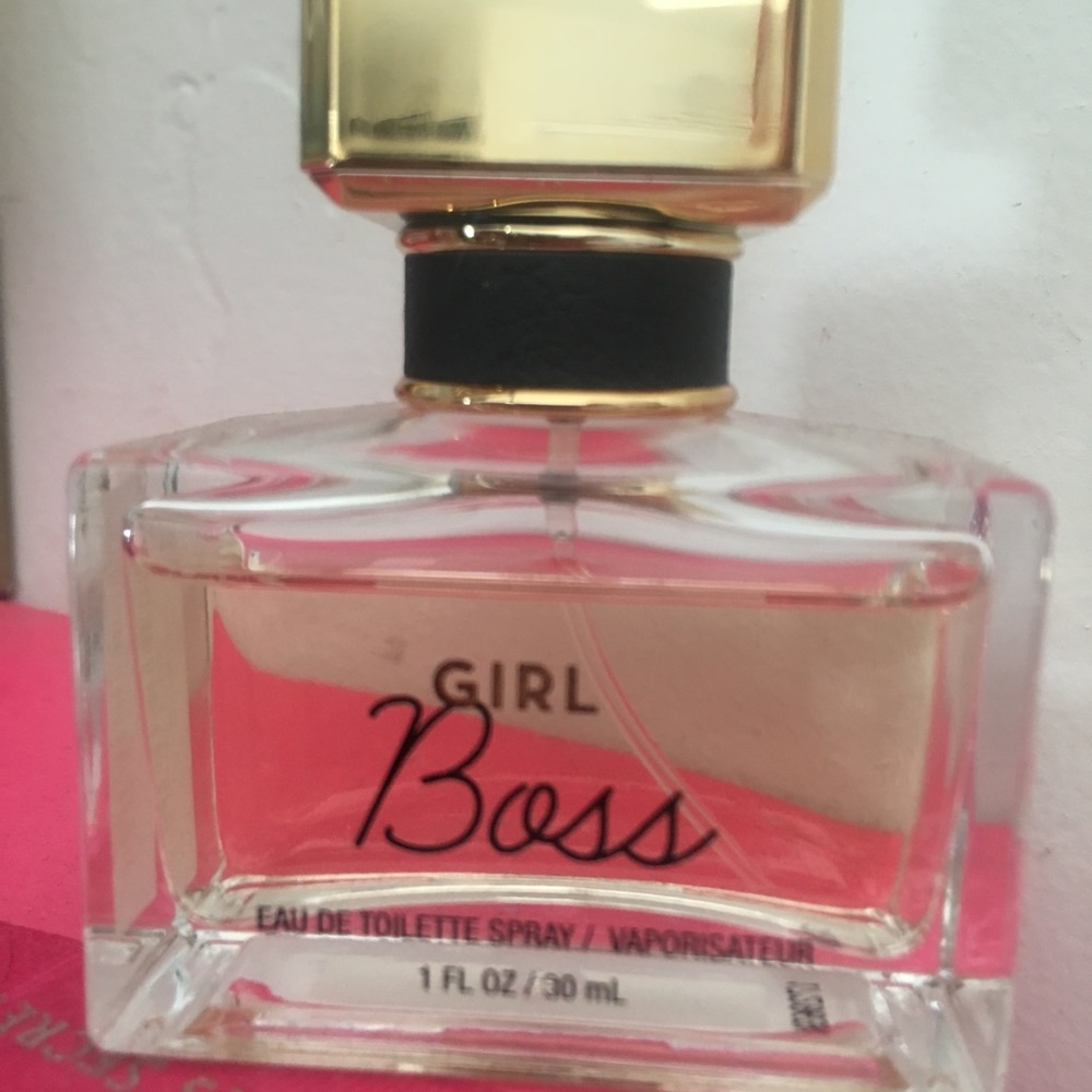 Girl boss fragrance
